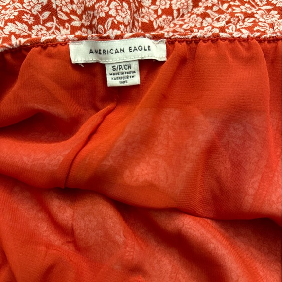 Cute red floral mini skirt - Picture 2 of 5